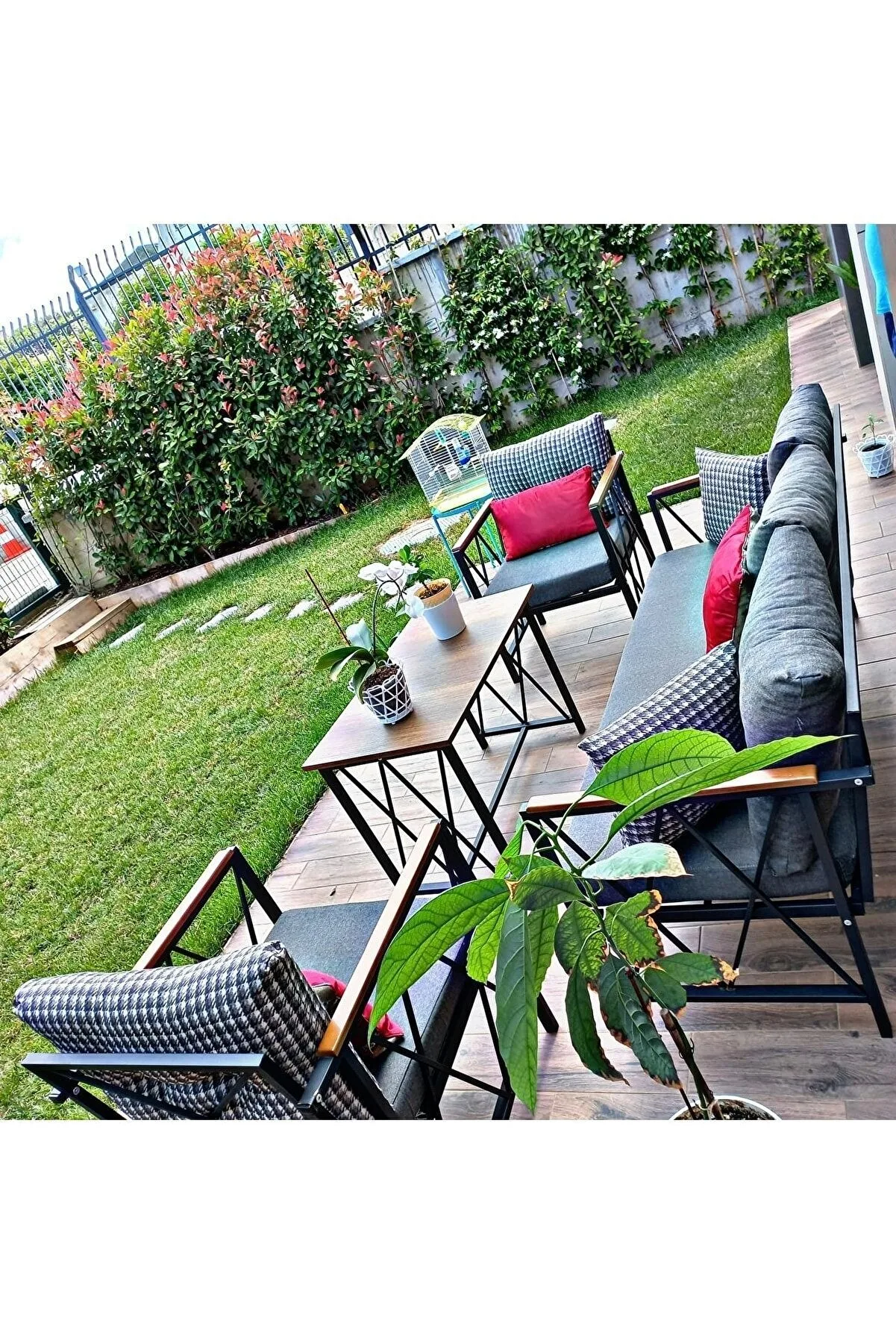 Balkon, Bahçe, Cafe, Ofis Ve Her Yerde Kullanabileceğiniz 3+1+1 Takım